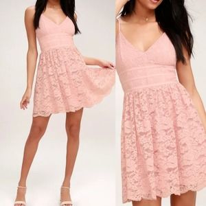 Lulu's Wish Me Luxe Dress Sz Small S Blush V Neck Mini Pink Lace